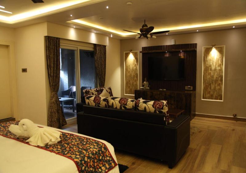 Dakshin Suites Srikakulam ภายนอก รูปภาพ